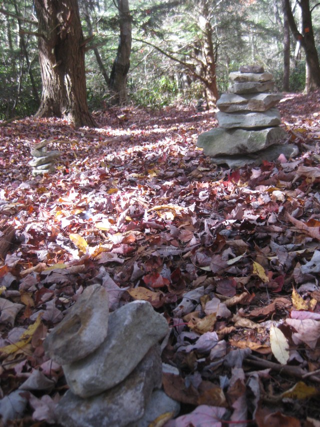How many cairns can you see?